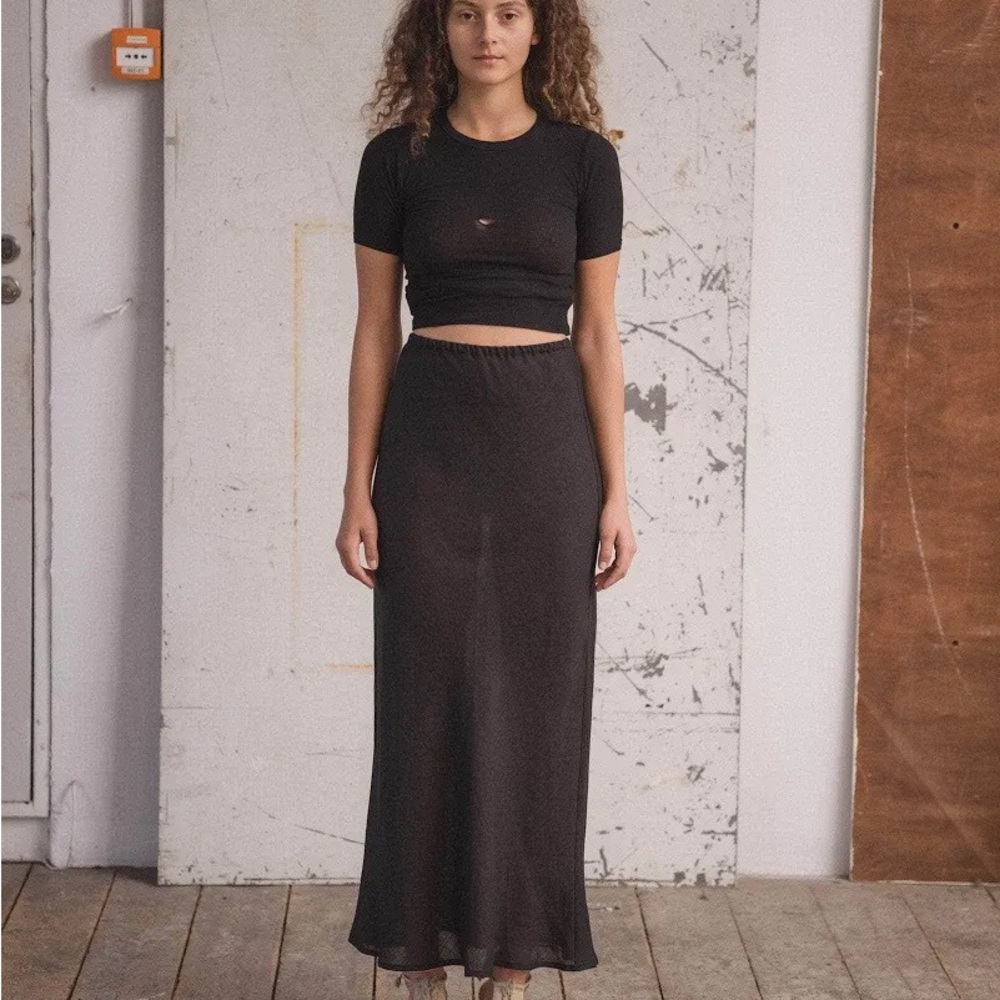 Baserange Linen Skirt